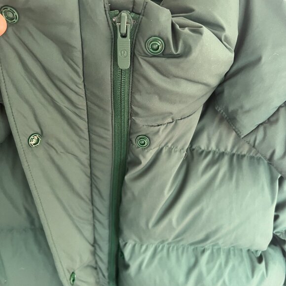 Lululemon Wunder Puff Cropped Jacket, Size 6 Everglade Green EUC - Picture 8 of 9